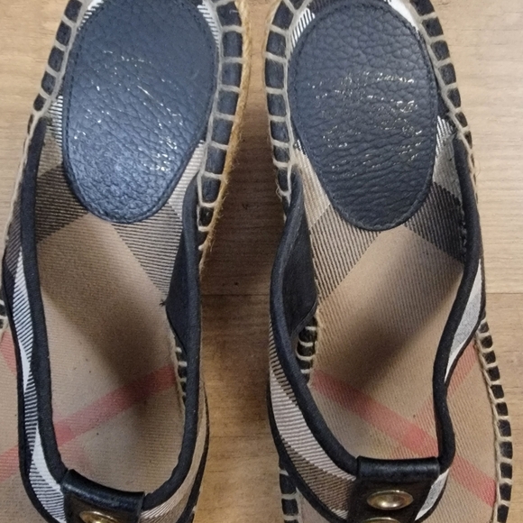 BURBERRY Nova Check Canvas Espadrille - Picture 6 of 11